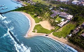 Pegasus Reef - A Beach Resort In Colombo